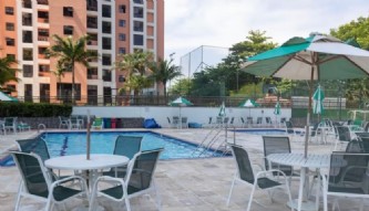 Condomínio porto verano, na rua gastão senges 125, edif. mediterraneo, pertinho da praia. piscina, sauna, quadra poliesportiva, parque infantil, 2 aca
