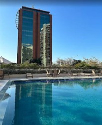 Praça antônio callado, 215. apartamento com 82 m², uma vaga de garagem. condomínio com playground, piscina adulto e infantil, quadra poliesportiva, qu