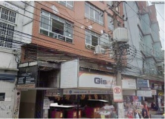 Imóvel com 293,44 m², com recepção, 3 salões, 2 banheiros, copa, dispensa - salão comercial pertinho do calçadão de caxias