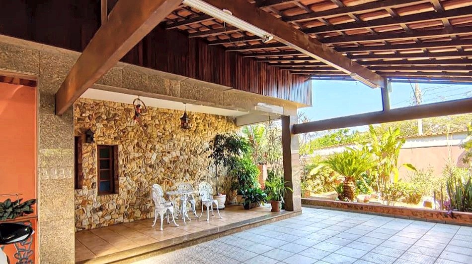 Casa com 4 quartos no Taquara (foto 8 de 41)