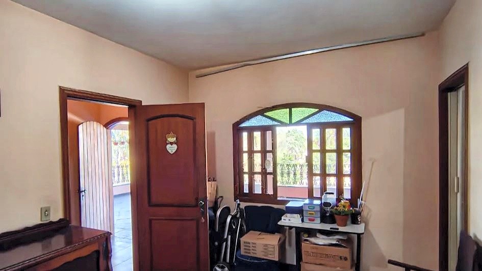 Casa com 4 quartos no Taquara (foto 34 de 41)